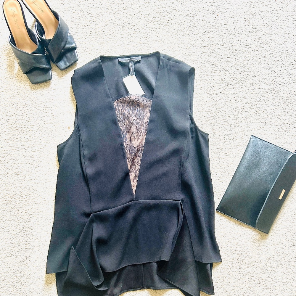 BCBGMAXAZRIA black V neck pullover peplum blouse business casual